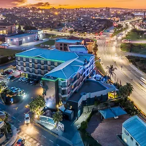https://the-paxton-hotel.port-elizabeth-hotel.com