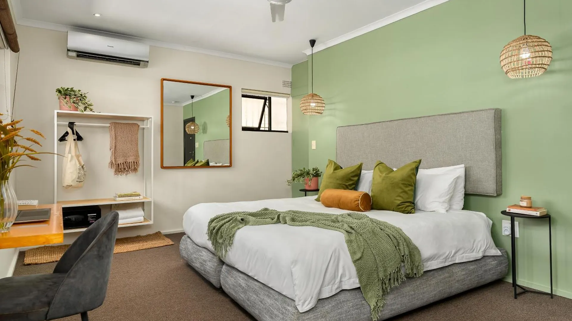 Neighbourgood Romney Hotel Cape Town